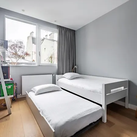 Apartman Veeve - Higher Calling